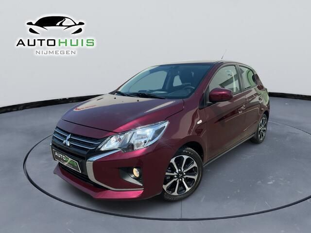 Rood Gebruikt 2023 Mitsubishi Space Star Intense+ Hatchback | € 17.745 (Eerlijke prijs) - Afbeelding 1/4
