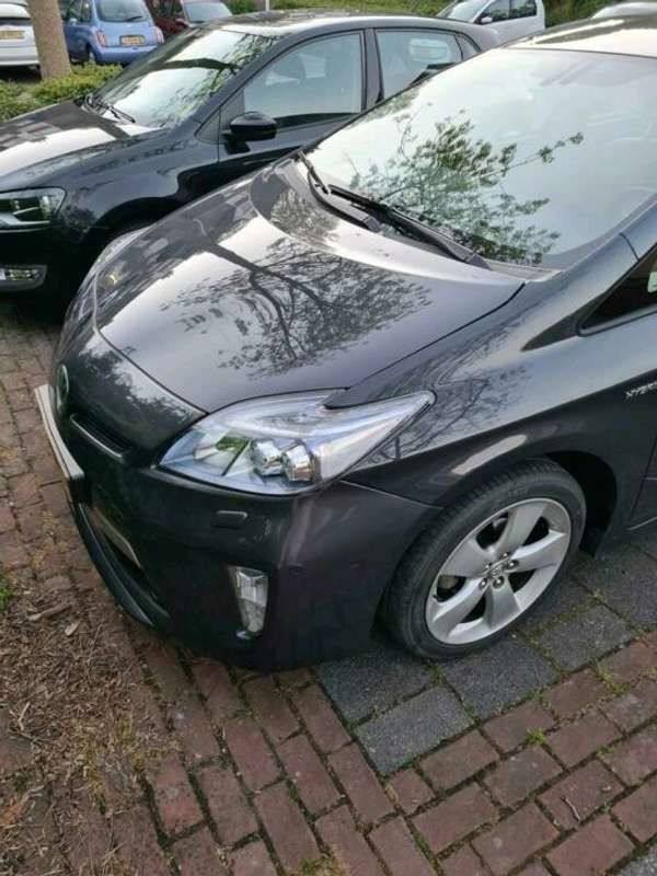 Gebruikt 2013 Toyota Prius Life Hatchback | € 8.500 (Eerlijke prijs) - Afbeelding 1/4