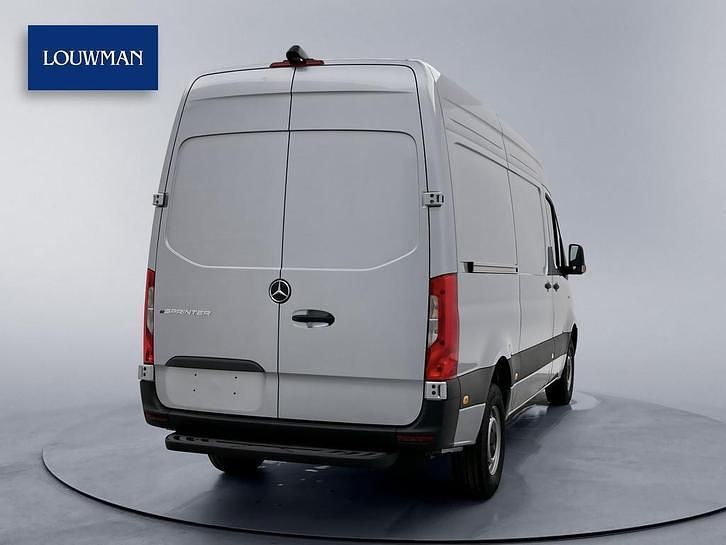 Occasion Mercedes E-Sprinter 114 kW (156 PK) 2025 Zilver (metallic) Van