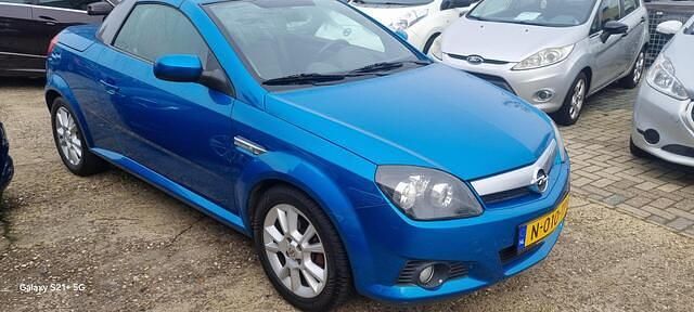 Blauw Gebruikt 2005 Opel Tigra Enjoy Cabriolet | € 1.599 (Goede deal) - Afbeelding 1/4