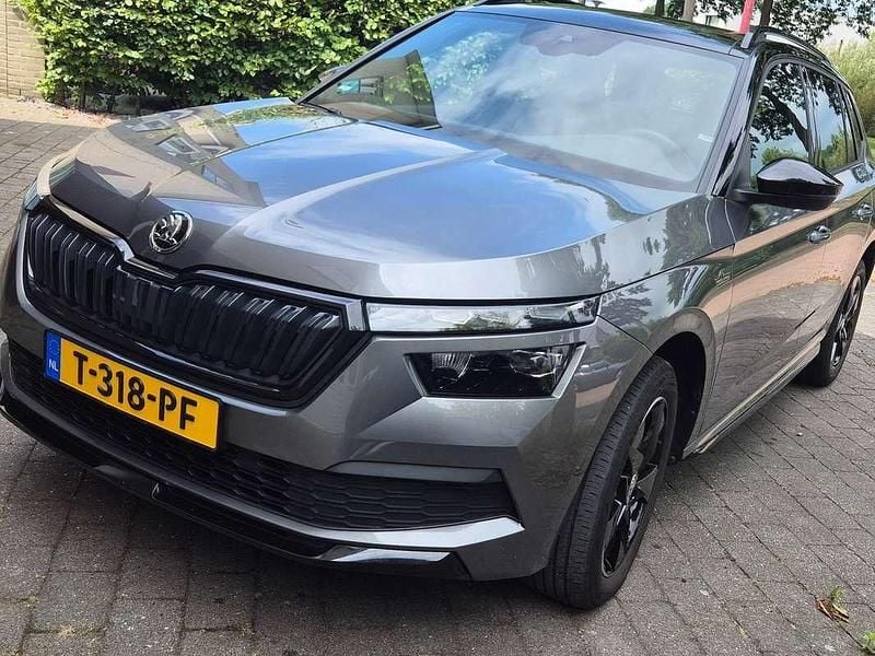Grijs Gebruikt 2023 Skoda Kamiq SUV | € 25.950 (Goede deal) - Afbeelding 1/4