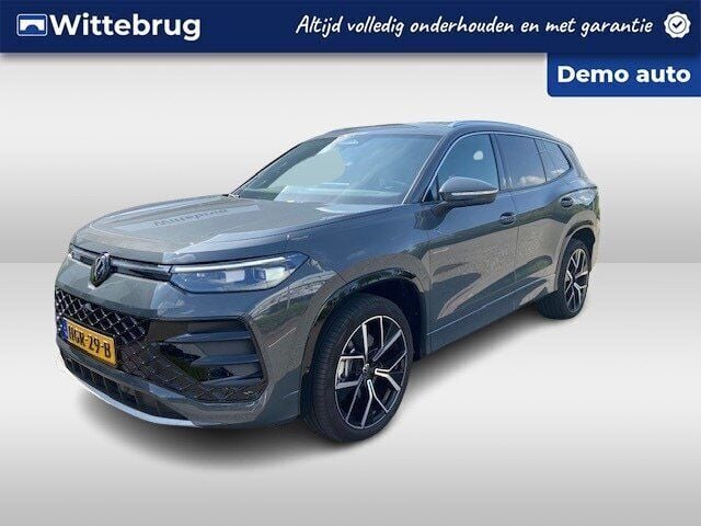 Grijs, metallic lak Gebruikt 2025 VW Tayron R-line Edition SUV | € 60.950 (Eerlijke prijs) - Afbeelding 1/3