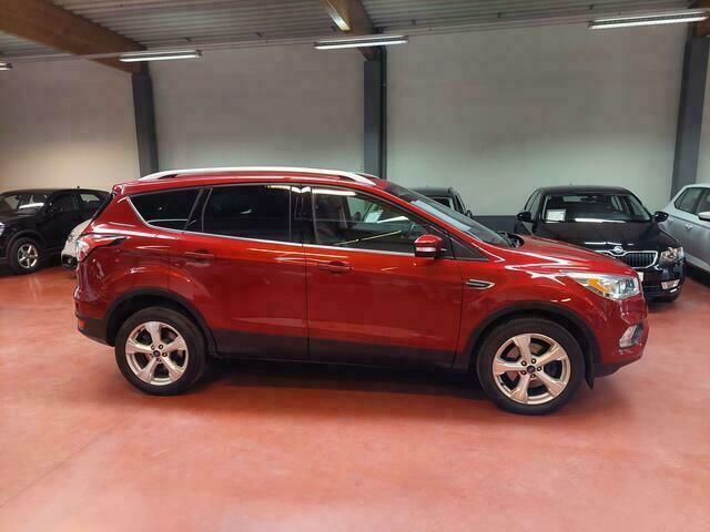 Occasion Ford Kuga Titanium 120 PK (88 kW) 2017 Rood SUV