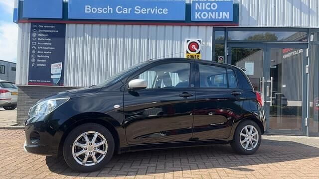 Zwart Gebruikt 2017 Suzuki Celerio Comfort Hatchback | € 6.950 (Goede deal) - Afbeelding 1/4