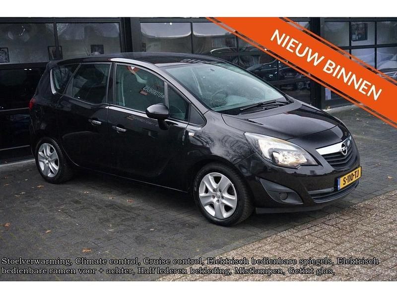 Zwart Occasion 2011 Opel Meriva Edition MPV | € 3.940 (Eerlijke prijs) - Afbeelding 1/4