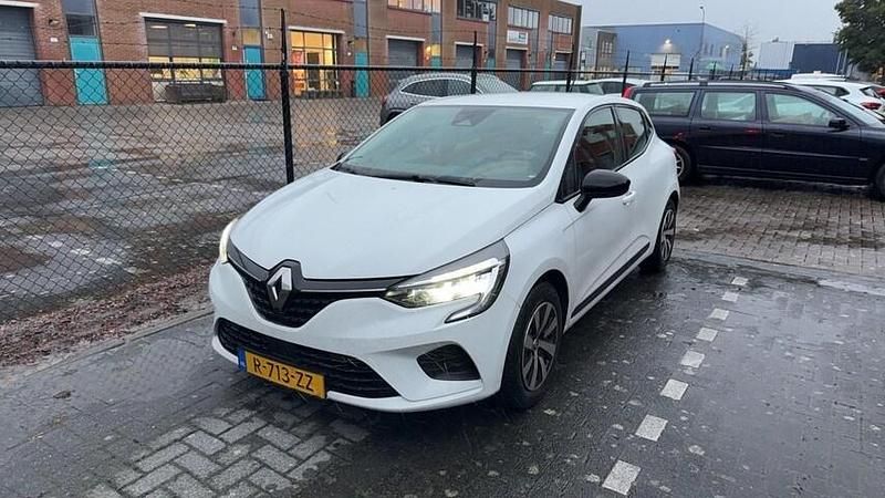Wit Gebruikt 2023 Renault Clio V Equilibre Hatchback | € 13.945 (Goede deal) - Afbeelding 1/3