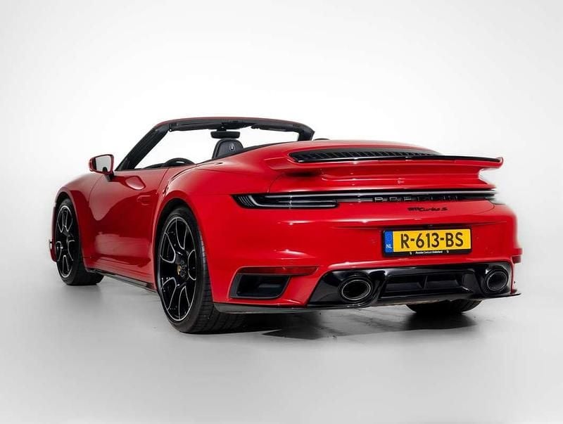 Occasion Porsche 992 650 PK (478 kW) 2022 Rood Cabriolet