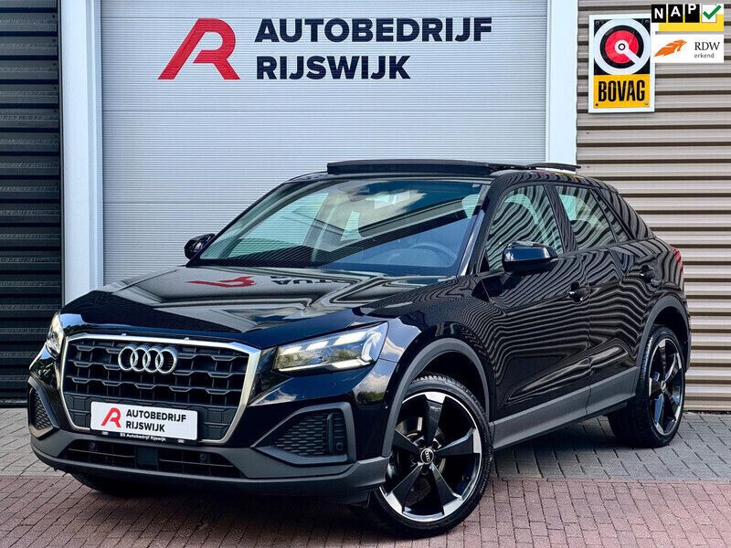 Zwart Gebruikt 2021 Audi Q2 Comfort SUV | € 31.950 (Duur) - Afbeelding 1/4