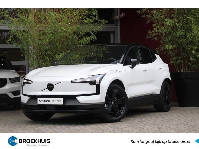 Wit blauw Gebruikt 2024 Volvo EX30 Plus SUV | € 36.900 (Eerlijke prijs) - Afbeelding 1/4