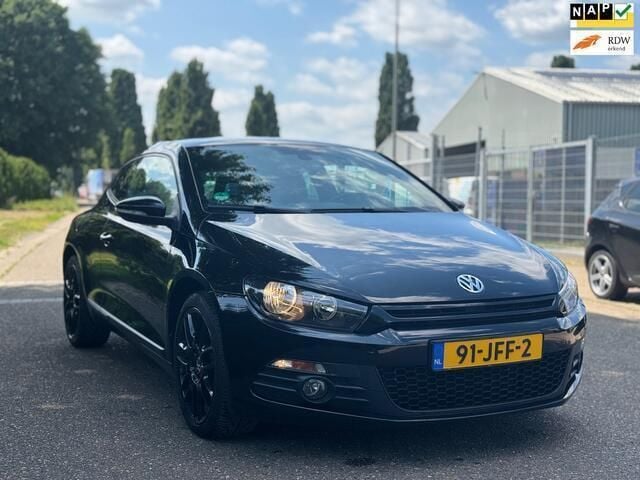 Zwart Gebruikt 2009 VW Scirocco Coupé | € 10.200 (Eerlijke prijs) - Afbeelding 1/4