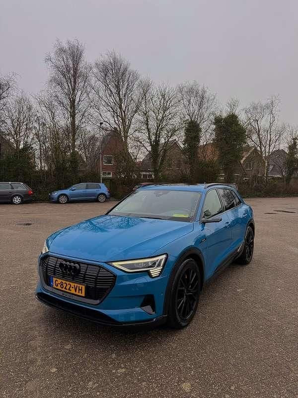 Blauw Occasion 2018 Audi e-tron Edition .1 SUV | € 27.950 (Iets duurder) - Afbeelding 1/4