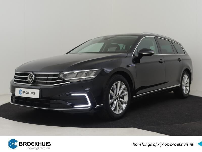 Zwart, metallic lak Gebruikt 2022 VW Passat Business Stationwagen | € 28.600 (Eerlijke prijs) - Afbeelding 1/4
