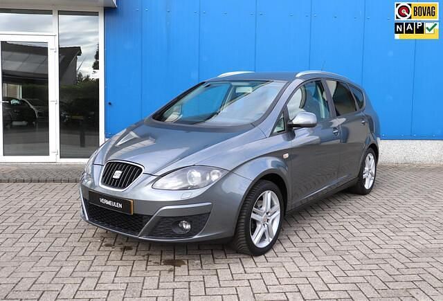 Grijs Gebruikt 2013 Seat Altea XL MPV | € 6.450 (Iets duurder) - Afbeelding 1/4