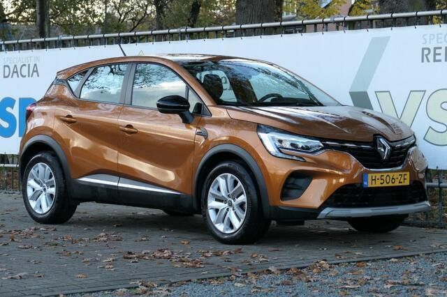 Oranje, metallic lak Gebruikt 2020 Renault Captur Zen SUV | € 18.900 (Eerlijke prijs) - Afbeelding 1/4