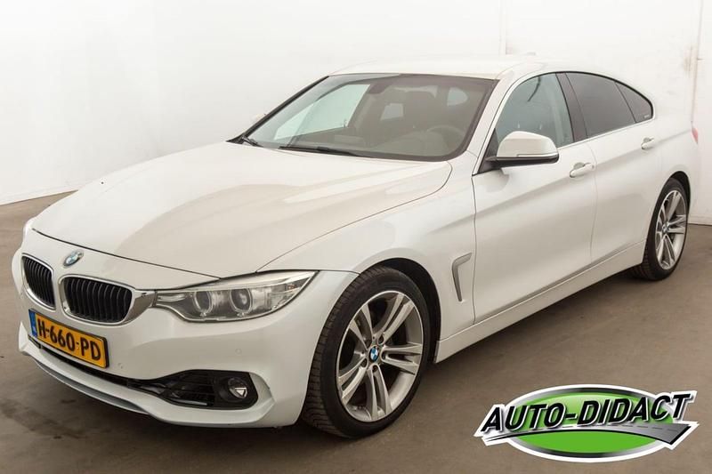 Wit Gebruikt 2016 BMW 420 Executive Coupé | € 10.950 - Afbeelding 1/4