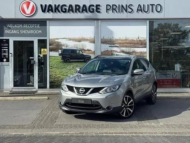 Grijs Gebruikt 2015 Nissan Qashqai 360º SUV | € 11.900 (Eerlijke prijs) - Afbeelding 1/1