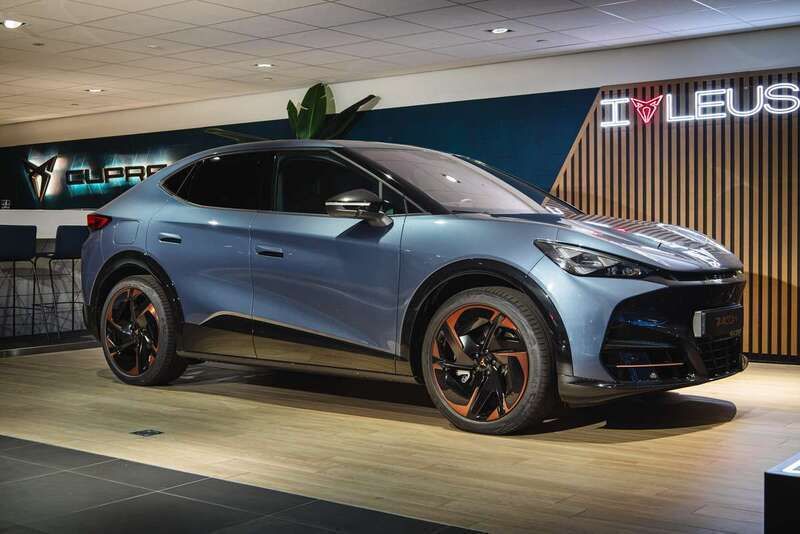 Blauw Gebruikt 2024 Cupra Tavascan VZ SUV | € 42.990 (Goede deal) - Afbeelding 1/4