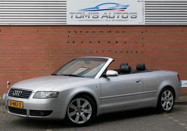 Grijs Gebruikt 2002 Audi A4 Cabriolet Exclusive Cabriolet | € 3.950 (Iets duurder) - Afbeelding 1/4