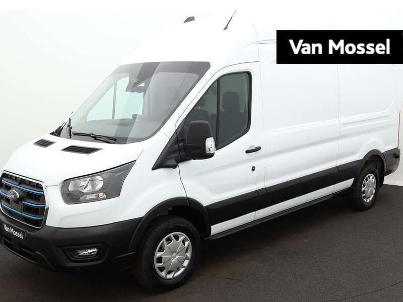 Gebruikt 2023 Ford E-Transit Trend Van | € 65.995 - Afbeelding 1/4