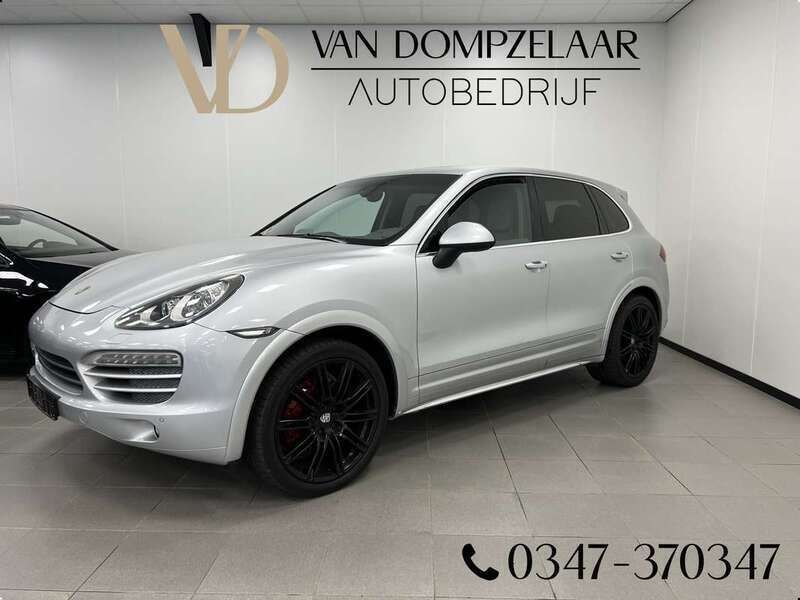 Grijs Gebruikt 2011 Porsche Cayenne Turbo SUV | € 26.950 - Afbeelding 1/4