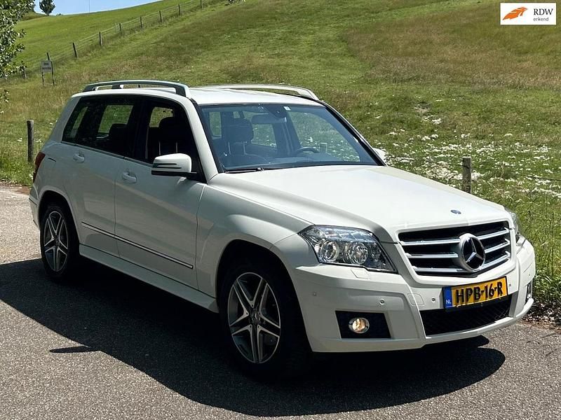 Wit Gebruikt 2008 Mercedes GLK280 SUV | € 17.445 - Afbeelding 1/4