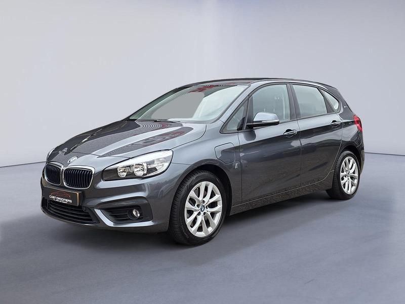 Grijs Gebruikt 2017 BMW 225 Active Tourer iPerformance MPV | € 17.950 (Eerlijke prijs) - Afbeelding 1/4