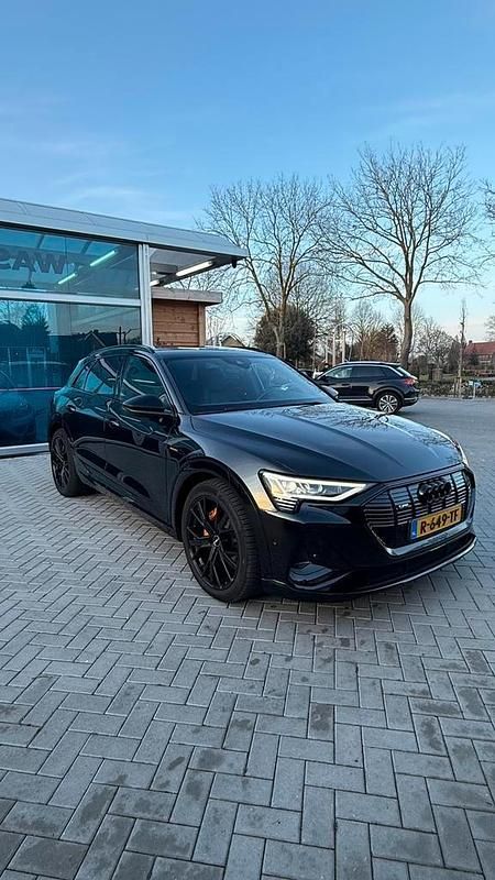 Occasion 2020 Audi e-tron SUV | € 26.000 (Eerlijke prijs) - Afbeelding 1/4