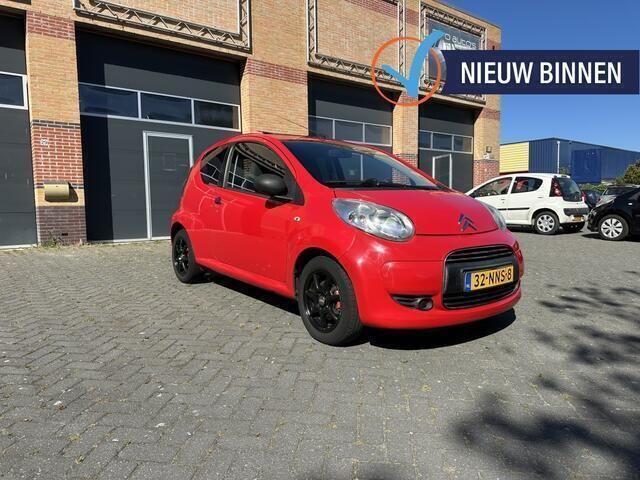 Rood Gebruikt 2010 Citroën C1 Hatchback | € 1.499 (Goede deal) - Afbeelding 1/4
