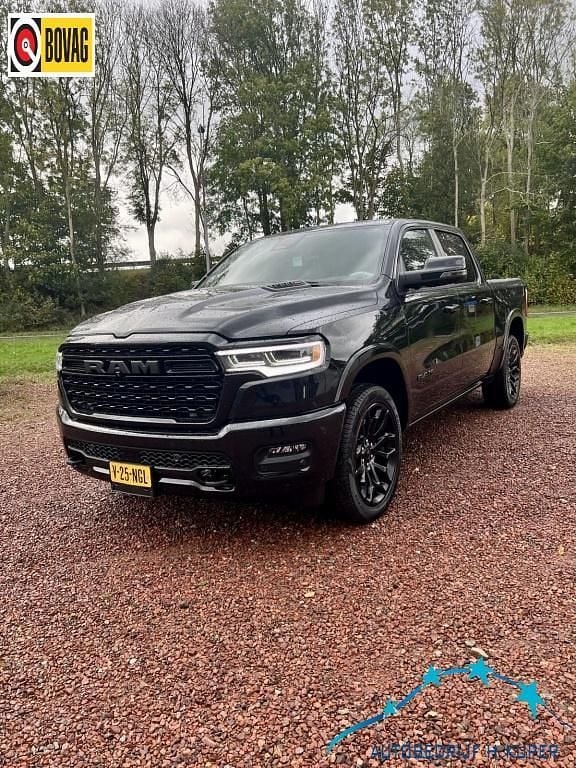 Zwart Gebruikt 2024 RAM 1500 Pickup | € 88.750 - Afbeelding 1/4