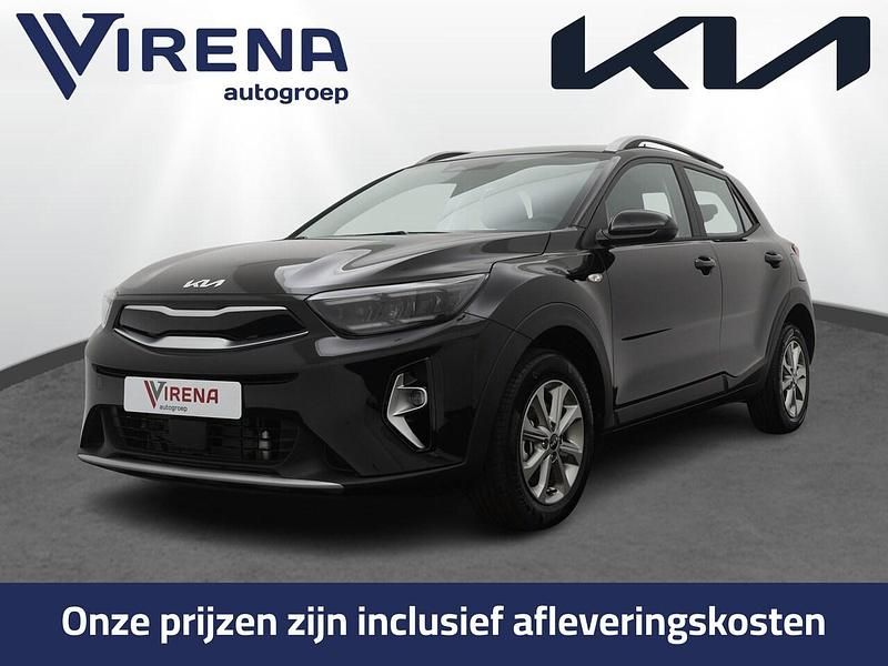 Zwart Gebruikt 2024 Kia Stonic SUV | € 22.950 (Eerlijke prijs) - Afbeelding 1/4
