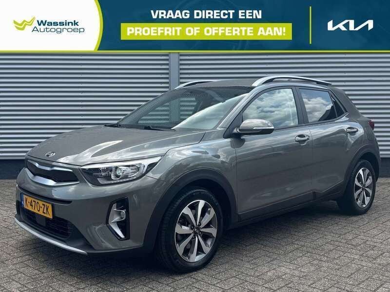 Groen Gebruikt 2021 Kia Stonic SUV | € 18.390 (Eerlijke prijs) - Afbeelding 1/4