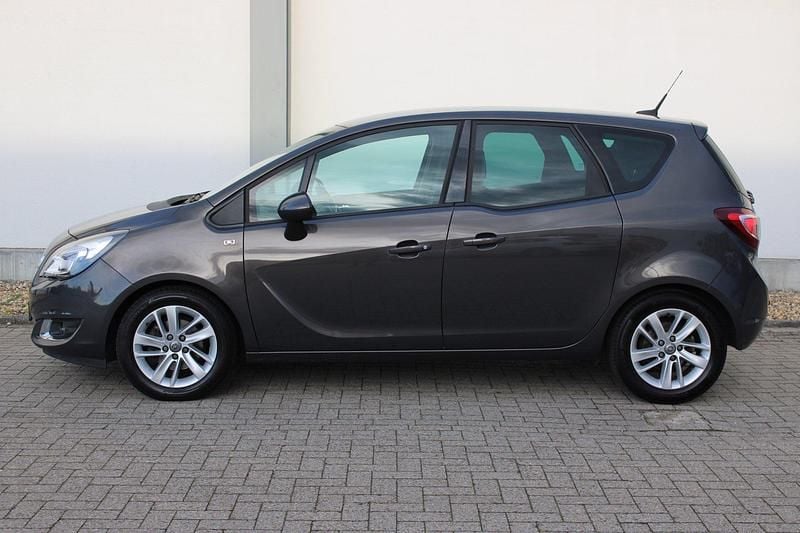 Occasion Opel Meriva Edition 2016 Grijs MPV