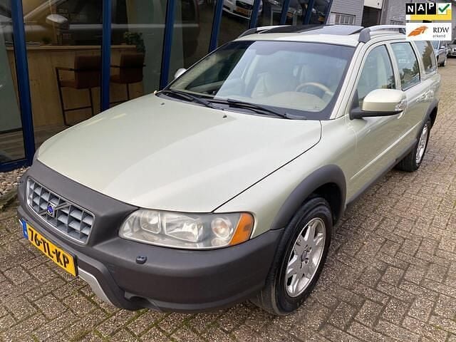 Beige Gebruikt 2006 Volvo XC70 Momentum Stationwagen | € 2.945 (Goede deal) - Afbeelding 1/4