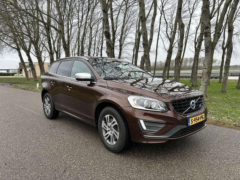 Occasion Volvo XC60 R-Design 245 PK (180 kW) 2014 Bruin SUV