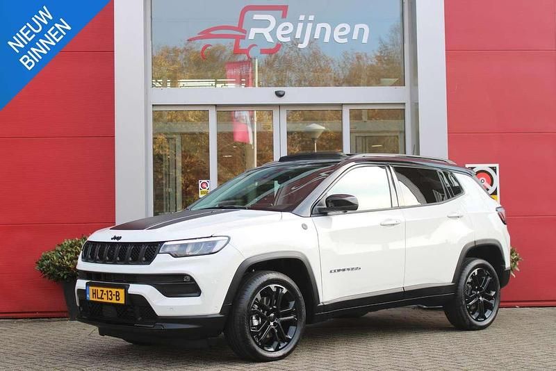 Wit Nieuw 2025 Jeep Compass North SUV | € 39.695 (Eerlijke prijs) - Afbeelding 1/4
