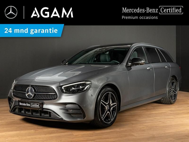 Grijs Occasion 2023 Mercedes E300 AMG line Stationwagen | € 46.950 (Super prijs) - Afbeelding 1/4