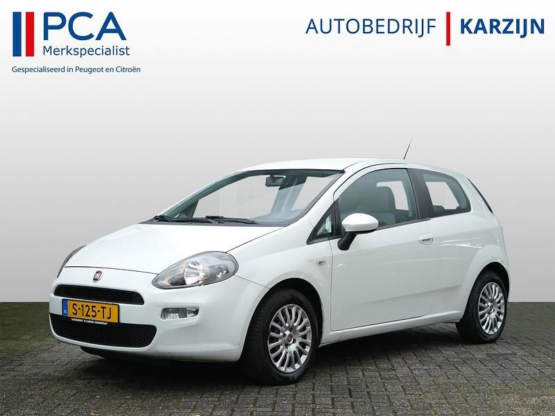 Wit Occasion 2013 Fiat Punto Pop Hatchback | € 4.450 (Eerlijke prijs) - Afbeelding 1/4