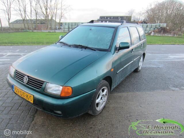Groen Gebruikt 1999 VW Polo Comfortline Stationwagen | € 1.250 - Afbeelding 1/4