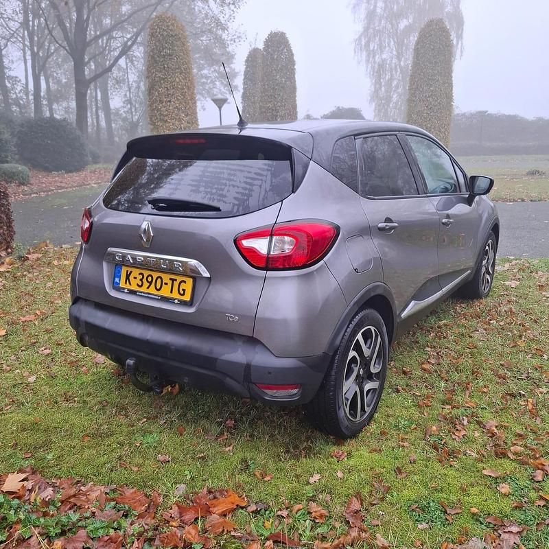 Occasion Renault Captur Dynamique 120 PK (88 kW) 2014 Grijs SUV