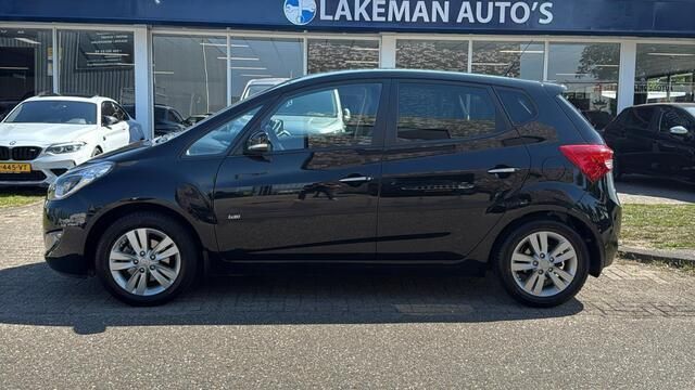 Occasion Hyundai ix20 Blackline 124 PK (91 kW) 2014 Zwart Hatchback