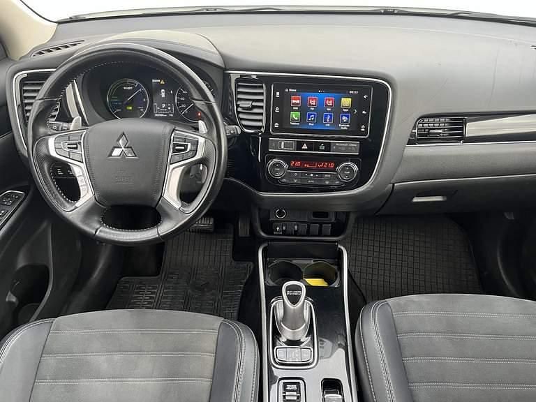 Occasion Mitsubishi Outlander P-HEV Intense 134 PK (98 kW) 2019 Wit SUV