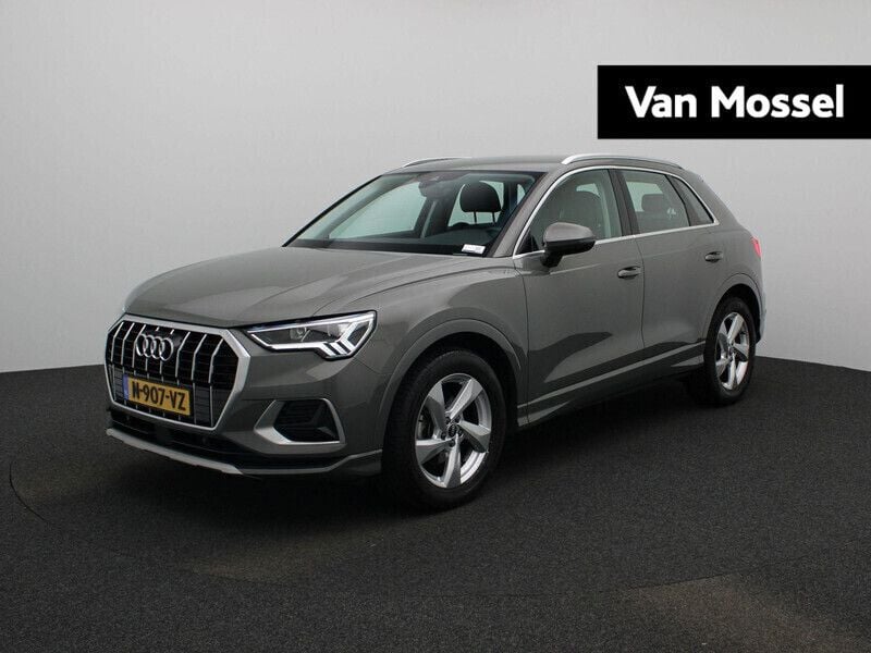 Grijs Gebruikt 2022 Audi Q3 Advanced SUV | € 37.895 (Eerlijke prijs) - Afbeelding 1/2