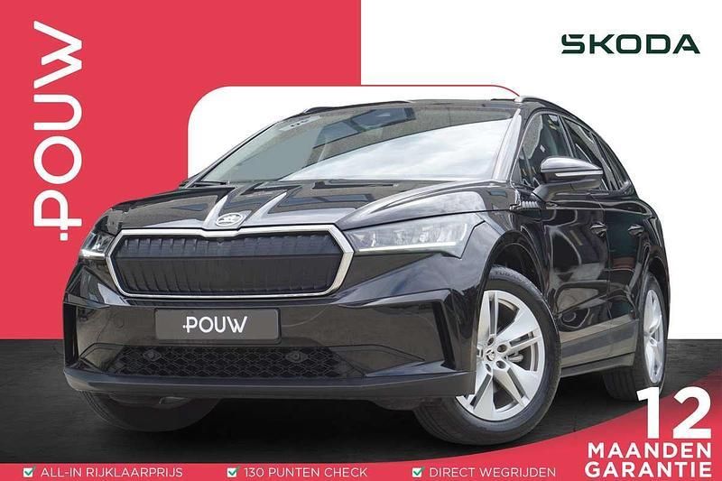 Zwart, metallic lak Gebruikt 2022 Skoda Enyaq iV SUV | € 27.450 (Goede deal) - Afbeelding 1/4