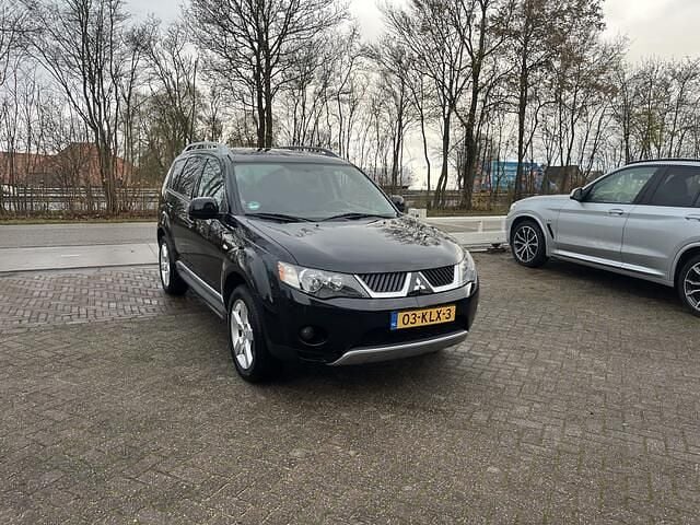 Zwart Occasion 2010 Mitsubishi Outlander Edition SUV | € 6.244 (Super prijs) - Afbeelding 1/4