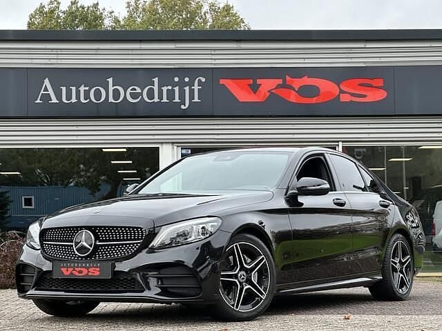 Zwart Gebruikt 2019 Mercedes C160 Business Coupé | € 25.750 (Iets duurder) - Afbeelding 1/4