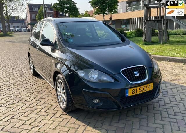 Zwart Gebruikt 2012 Seat Altea XL Copa MPV | € 3.950 (Eerlijke prijs) - Afbeelding 1/4
