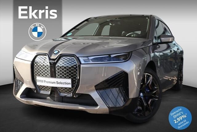 Grijs Gebruikt 2024 BMW iX Comfort Edition SUV | € 57.900 (Eerlijke prijs) - Afbeelding 1/4