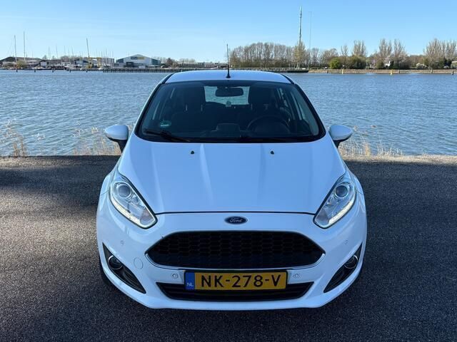 Occasion Ford Fiesta Style 95 PK (69 kW) 2017 Wit Hatchback