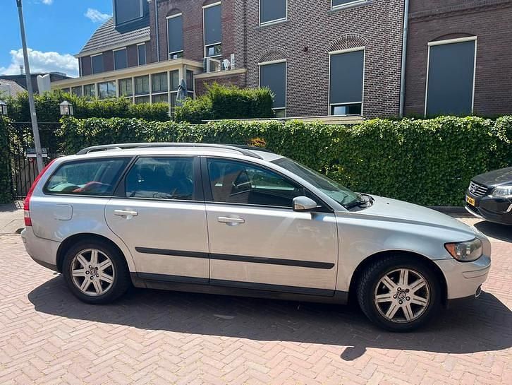 Occasion 2006 Volvo V50 Stationwagen | € 1.500 (Eerlijke prijs) - Afbeelding 1/4