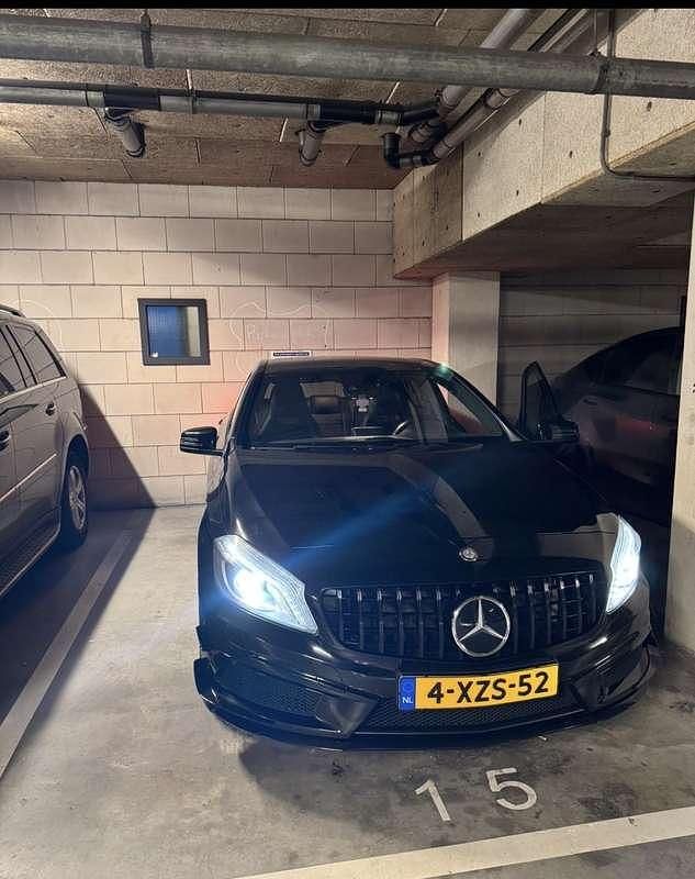 Occasion Mercedes A250 Ambition 211 PK (155 kW) 2013 Zwart Stationwagen